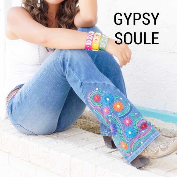 Gypsy Soule Denim - Gypsy Soule “Janis” Embroidered Jeans Women Size 6/28 Button Fly 5 Pocket